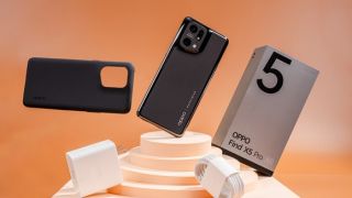 OPPO Find X5 Pro ra mắt tại Việt Nam: Hệ thống camera tiên tiến khiến iPhone 13 Pro phải 