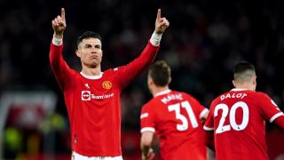 Cristiano Ronaldo chốt tương lai với đồng đội sau 'cơn ác mộng' tại Man Utd