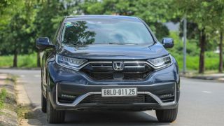 Honda CR-V nhận ưu đãi lên tới 250 triệu đồng, mức giá tại đại lý gây sức ép lên Hyundai Tucson