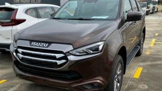 ‘Kẻ huỷ diệt’ Toyota Fortuner chốt lịch ra mắt khách Việt, giá bán làm Hyundai Santa Fe chạy té khói