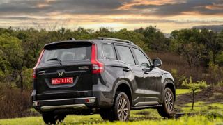 Dân tình ‘sốt sình sịch’ vì ‘kẻ huỷ diệt’ Toyota Fortuner và Hyundai Santa Fe giá chỉ 352 triệu đồng
