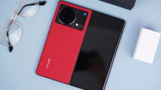 Mở hộp, cảm nhận Vivo X Fold + giá hơn 33 triệu, cạnh tranh Galaxy Z Fold4