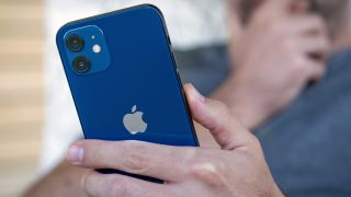 4 chiếc iPhone giá rẻ nhất khách Việt có thể mua trong tháng 10