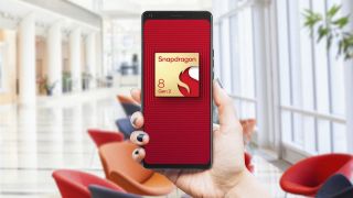 Snapdragon 8 Gen 2 Thiết Lập Tiêu chuẩn Mới Cho Smartphone Cao cấp