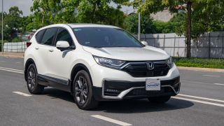 Cập nhật giá xe Honda CR-V 2022 mới nhất tháng 2: Tăng ưu đãi để 'đè bẹp' loạt đối thủ