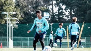 Công Phượng 'mất hút' tại Nhật Bản, HLV Yokohama FC sớm gạch tên ngôi sao ĐT Việt Nam?