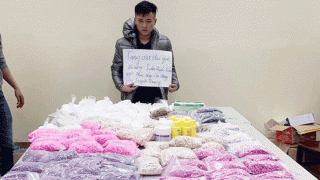 Hà Nội: CA quận Bắc Từ Liêm thu giữ 104 kg ma túy tại chung cư hạng sang do cô gái giả trai tàng trữ
