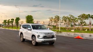 Giá lăn bánh Mitsubishi Pajero Sport tháng 3/2023: 'Nuốt chửng’ Hyundai Santa Fe và Toyota Fortuner