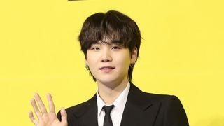 Suga (BTS) ‘đánh úp’ ARMY, công bố ‘tin vui’ khiến ai nấy đều bất ngờ