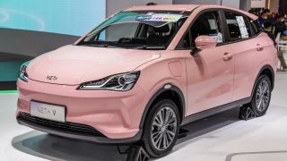 Lộ diện mẫu xe điện giá rẻ sắp ra mắt, 'hất cẳng' Toyota Corolla Cross 2022 bằng công nghệ hiện đại