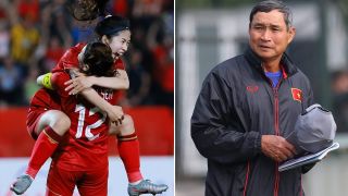 'Người hùng SEA Games' lộ quá khứ sau kỳ tích với ĐT Việt Nam: Bị cấm đá bóng, chọn ngày lấy chồng