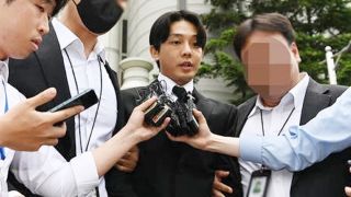 Nam diễn viên Yoo Ah In bị trói tay khi hầu tòa, lời khẳng định trước công chúng gây chú ý