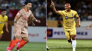 Công an Hà Nội vs SLNA: Trọng tài gây phẫn nộ, Đoàn Văn Hậu 'thở phào' sau khi hóa tội đồ