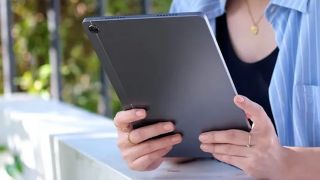 Realme Pad 2 4G rò rỉ: Thiết kế quen thuộc, trang bị được nâng cấp ‘chặt đẹp’ iPad Gen 10