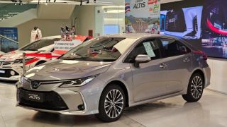 Hé lộ Toyota Corolla Altis 2023 trước ngày ra mắt tại Việt Nam, trang bị lấn lướt Mazda3 và Kia K3
