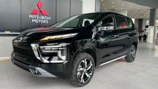 Không muốn để Toyota Veloz Cross vượt mặt, Mitsubishi Xpander mạnh tay giảm giá kèm quà tặng khủng