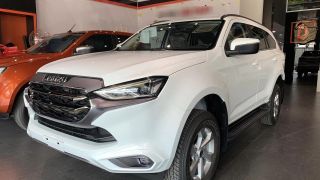 Mẫu SUV ‘chung mâm’ với Ford Everest giảm giá kỷ lục: Rẻ hơn Mazda CX-5, giá siêu hời cho khách Việt