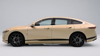 ‘Khắc tinh’ của Toyota Camry ra mắt giá chỉ 510 triệu đồng, thiết kế cực ‘xịn’, nội thất như xe sang