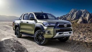 Toyota nhận cọc ‘cơn ác mộng’ của Ford Ranger: Thiết kế thể thao đẹp mắt, giá bán gây chú ý