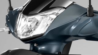 Tin xe hot cuối tuần: Honda ra mắt ‘hoàng đế’ xe số giá 30,5 triệu đồng, trang bị vượt tầm phân khúc