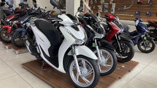 Bảng giá xe Honda SH tháng 2/2024 giảm không phanh, giá rẻ kỷ lục khiến dân tình xôn xao