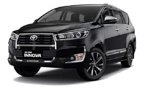 Tin xe 9/3: Toyota Innova Crystal gây sốt với giá 565 triệu đồng, trang bị ăn đứt Mitsubishi Xpander