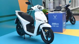 Xe máy điện VinFast nhận siêu ưu đãi trong tháng 3/2024, đặt dấu chấm hết cho xe Tàu tại Việt Nam