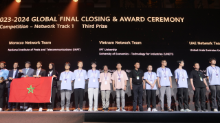 Sinh viên Việt Nam xuất sắc giành giải Ba tại Cuộc thi toàn cầu Huawei ICT Competition 2023 - 2024