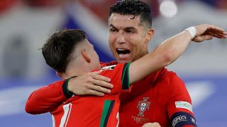 Kết quả bóng đá Thổ Nhĩ Kỳ vs Bồ Đào Nha - EURO 2024: Ronaldo thiết lập cột mốc mới, Selecao châu Âu giành vé đi tiếp?