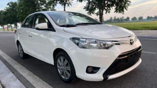 ‘Phát sốt’ với chiếc Toyota Vios cực đẹp được chào bán hơn 200 triệu đồng, giá rẻ như bèo hút khách