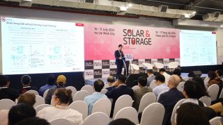 Huawei giới thiệu giải pháp tạo lưới Grid Forming để tháo gỡ thách thức cho hệ thống điện mặt trời tại Việt Nam
