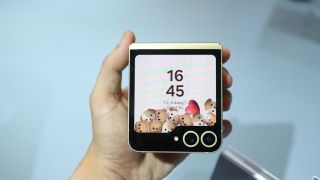 Hơn cả AI, Galaxy Z Flip6 mang đến khả năng Flex cực đỉnh với trang bị tinh gọn, độc đáo