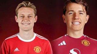 Tin chuyển nhượng sáng 7/8: Man Utd chính thức chiêu mộ De Jong; HLV Ten Hag chốt 'máy quét' thay Ugarte?