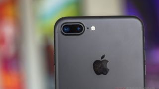 Lão tướng iPhone 7 Plus bỗng hot như đại minh tinh vì khả năng chụp ảnh độc đáo, giá rẻ như bèo