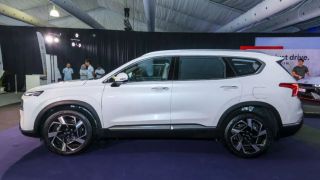 Quên Toyota Fortuner đi, Hyundai Santa Fe 2024 trình làng với giá hấp dẫn, đẹp át vía Ford Everest