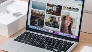 Giá Macbook tháng 11 giảm sâu kỷ lục: 17 triệu đã sở hữu chiếc ngon ơ, hiệu năng không có điểm chê 