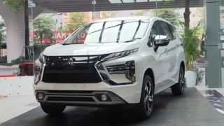 Giá lăn bánh Mitsubishi Xpander mới nhất cuối tháng 11/2024 rẻ vô đối, hạ đo ván Toyota Veloz Cross