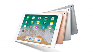 iPad Gen 6 tụt giá không phanh chạm đáy: Cân tác vụ cơ bản, pin trâu dùng liên tục trong 10 tiếng