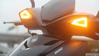 Quên Honda Vision đi, ra mắt ‘vua xe ga’ 150cc giá 22 triệu đồng ngang Wave Alpha, có ABS xịn như SH