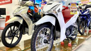 Bảng giá xe Honda Future 125 FI tháng giữa 12/2024 giảm sập sàn: Lấn át Wave Alpha và RSX vì quá rẻ