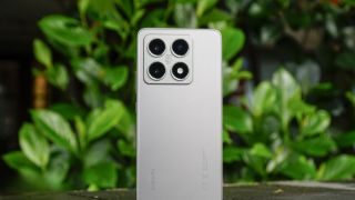 Redmi Note 14, Poco X7 Pro và Xiaomi 14T giảm giá mạnh dịp Tết