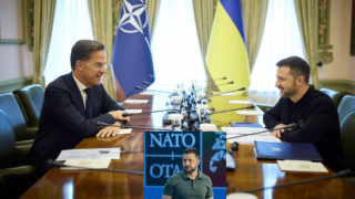 Phía NATO có tuyên bố gây sốc về kết quả việc Ukraine khẩn thiết muốn gia nhập khối 