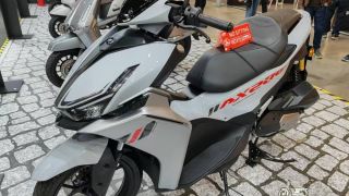 ‘Vua xe ga’ 175cc mới đẹp hơn Honda Air Blade chuẩn bị ra mắt: Có phanh ABS 2 kênh, màn LCD, giá mềm