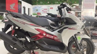  Bảng giá xe Honda Air Blade 2025 tháng 3/2025 rẻ như 'bèo': Đại lý hạ giá 'sập sàn' hút khách Việt