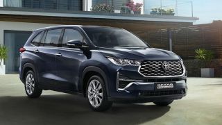 Toyota Innova Hycross 2025 ra mắt với giá chỉ từ 512 triệu đồng, trang bị át vía Mitsubishi Xpander