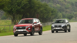 Hyundai giảm giá loạt xe hot giữa tháng 4: Accent, Creta, Santa Fe bất ngờ ‘tụt sâu’ không báo trước