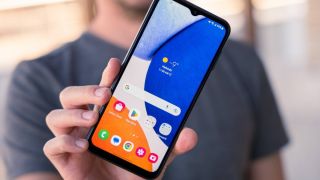 Đây là Galaxy A14 - smartphone Android bán chạy nhất một thời, đỉnh cao giá rẻ, ăn đứt cả iPhone 16