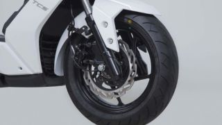 Tin xe trưa 1/5: Ra mắt ‘vua xe ga’ 150cc mới đẹp hơn Honda SH Mode và Air Blade, giá 50 triệu đồng