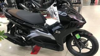 Bảng giá xe Honda Air Blade 2025 tháng 5/2025 giảm cực mạnh sau 30/4: Khách Việt đổ xô mua vì quá rẻ