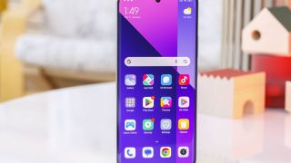 Redmi Note 13 Pro+ 5G giá dưới 8 triệu, khẳng định ngôi vua nhiếp ảnh tầm trung, trang bị xịn đe nẹt cả Galaxy S25